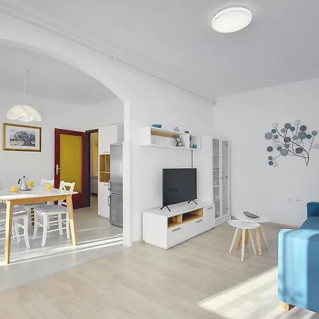 Ljuba Apartment Pula