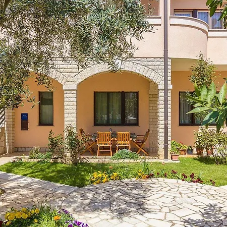 Ljuba Apartment Pula